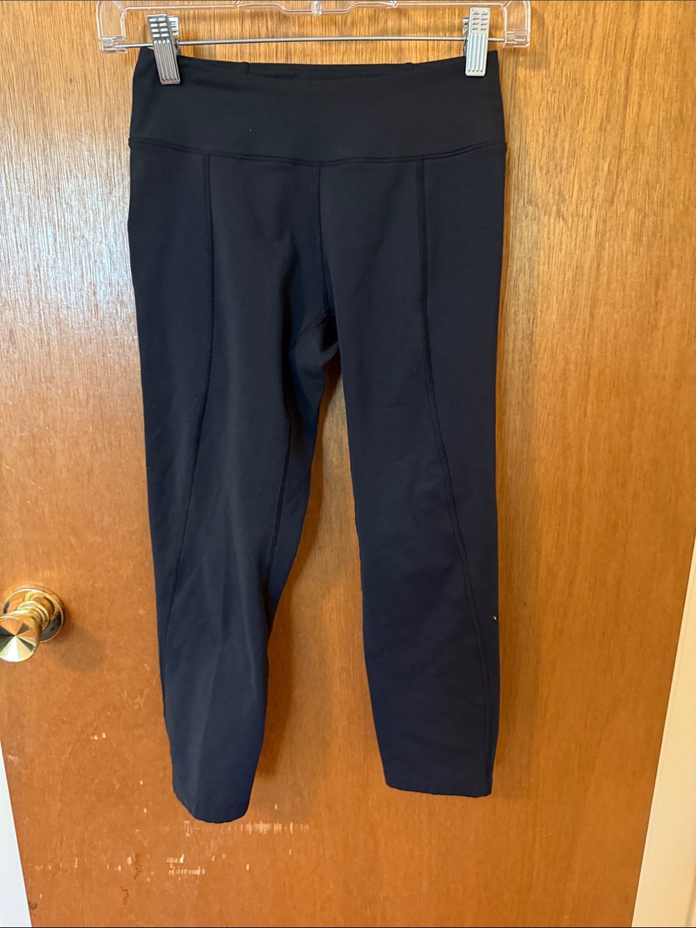 Arc'teryx Black Cropped Performance Leggings